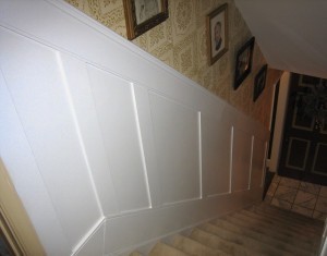 Elite FLAT Paneled Wainscot STAIR Kit with Panels in Paint Grade