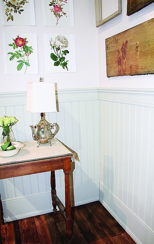 White beadboard showcased in the Home and Cottage Show